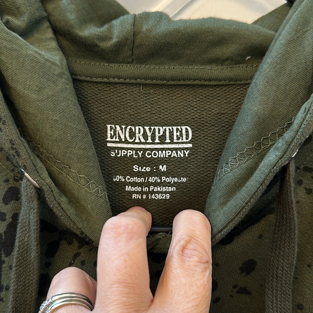 Encrypted Supply Company Men’s Hoodie Size Medium - Picture 4 of 7